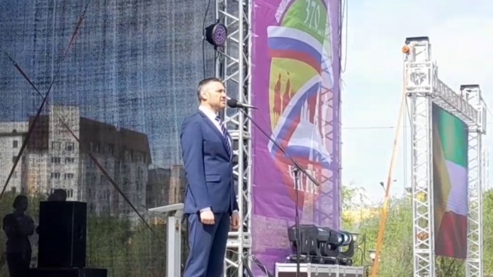 Губернатор Александр Осипов поздравил жителей Читы с Днем города
