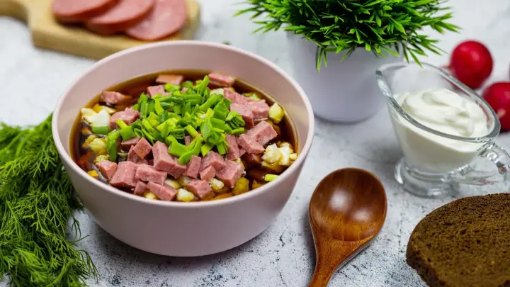 «Дробное питание ошибочно»: Ученый Бюттнер раскрыл секрет долгожителей из «голубых зон»