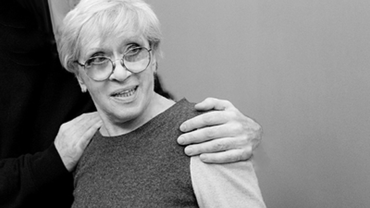 Вся пенсия идёт на книжку, а потом на отпуск: Алиса Фрейндлих рассказала о получаемых выплатах