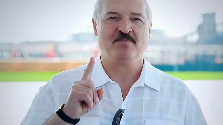 Лукашенко решил помочь протестующим, заявив: Липовые справки не помогут
