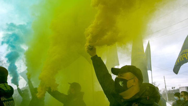 Желающих подыхать нет!: Боевой настрой украинских патриотов оказался пшиком