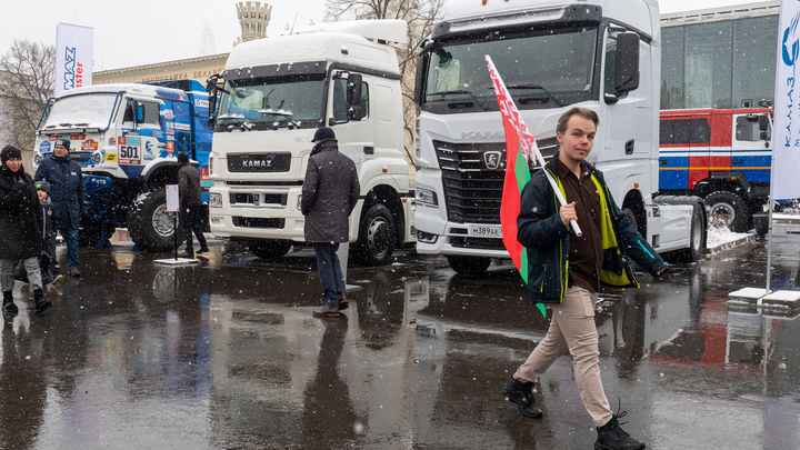 Украина отжала грузовики и активы белорусского МАЗа