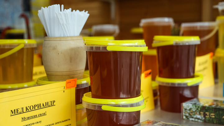 Что запрещено делать с мёдом: Пчеловод назвал две самых частых ошибки