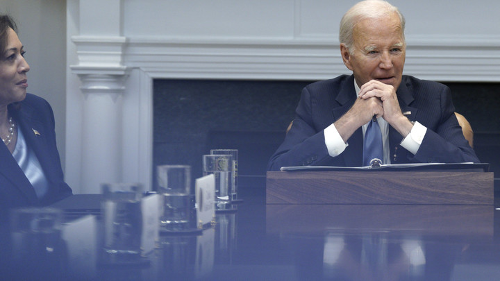 Трудно было расслышать: Байден не нашёл у Путина демократической косточки