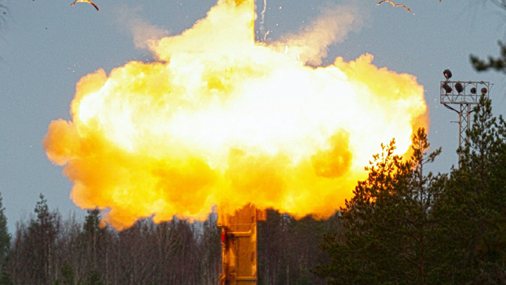 Обмотали стык мокрой тканью, начался пожар: Подлинная история космического фиаско