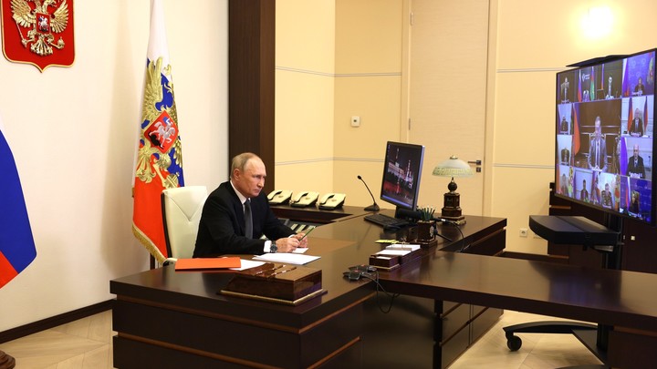 Президент России Владимир Путин утвердил указом размер денежного довольствия мобилизованным