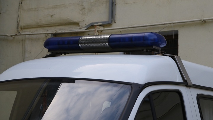 ЧП в Зюзино: Камера сняла, как мигрант выжидал жертву. Патруль не отреагировал на преследователя