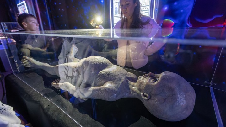 Вашингтон завладел инопланетными кораблями? Секрет раскрыл экс-разведчик Граш