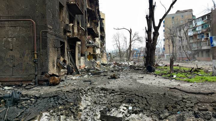 Марочко: Под Кременной русские бойцы ведут бои на расстоянии 40 метров от позиций ВСУ