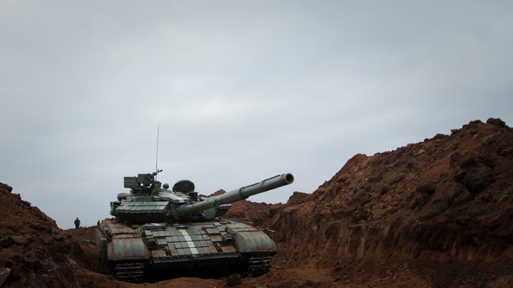 Украинский танк впервые обстрелял территорию России