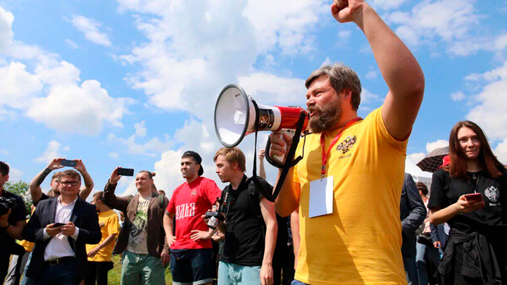 Мы русские, с нами Бог!: Защитники Русского мира вышли на бой