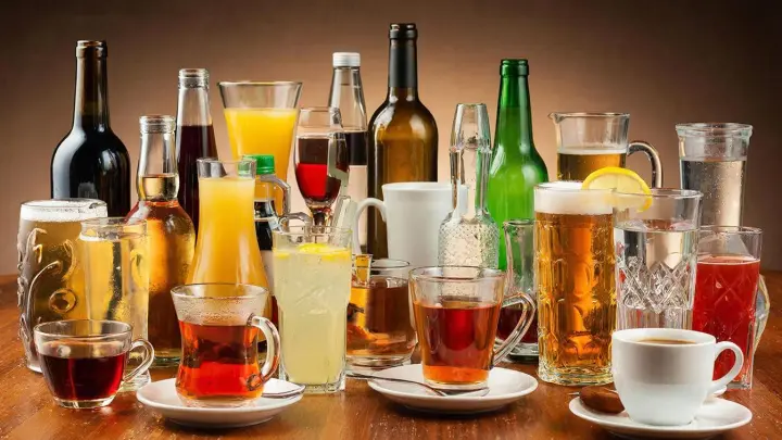 Этот популярный в России напиток очень опасен. Можно перегрузиться и умереть - говорит доктор Мясников