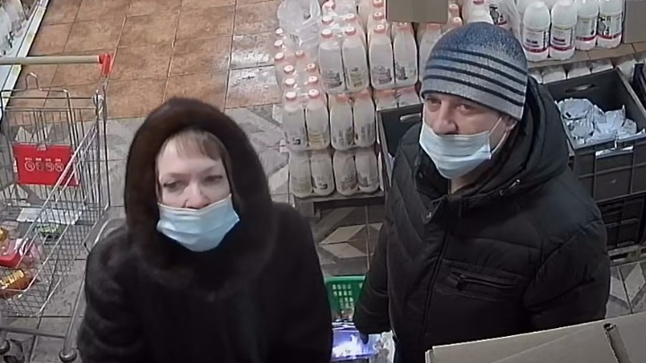 В Тольятти разыскивают похитителей очень ценной барсетки