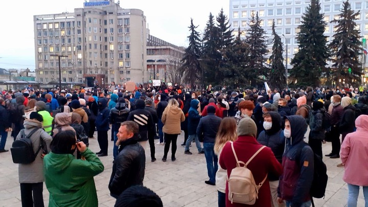 Нижегородского академика РАН Ефима Хазанова оштрафовали за организацию незаконного митинга