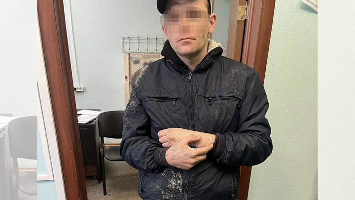 В Архангельске рецидивист обокрал спящую подругу