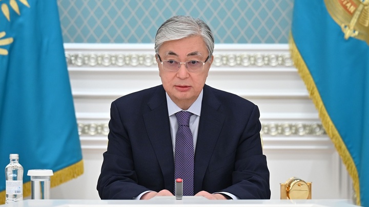 Токаев поручил отправить в Турцию дополнительные палатки и обогреватели