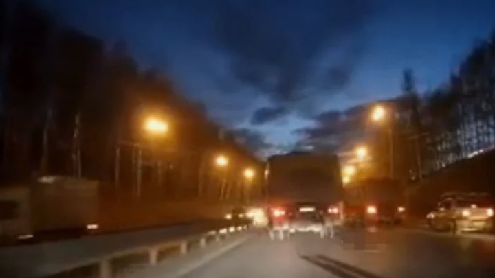 Смертельное ДТП возле Мызинского моста произошло 19 апреля 18+