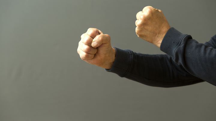 Появилось видео драки между русскими и украинскими футболистами в турецком отеле