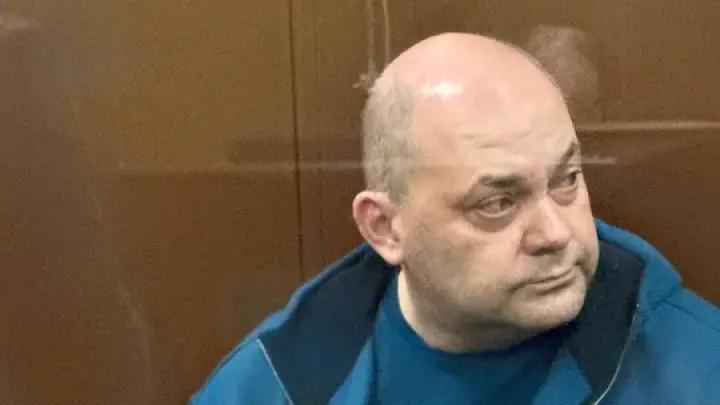 «Ъ»: экс-губернатор Курской области Смирнов получил откаты на 20 млн.руб