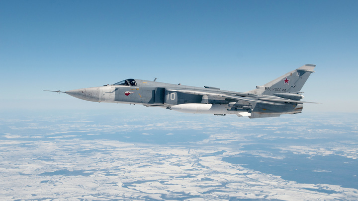 Норвежский корабль-разведчик попал в прицел российского Су-24