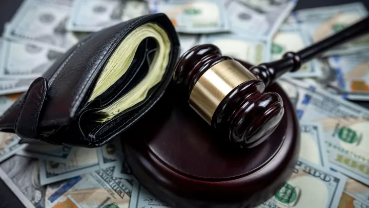 Джиган не хочет оставаться на нуле: муж Самойловой планирует отсудить половину имущества