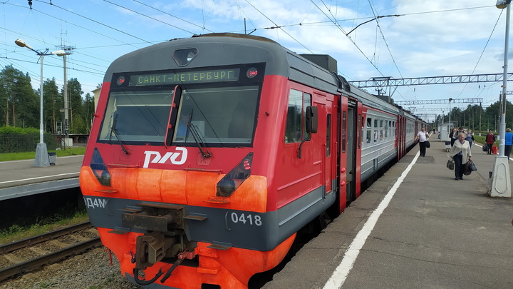 Новый поезд свяжет Таганрог и Санкт-Петербург