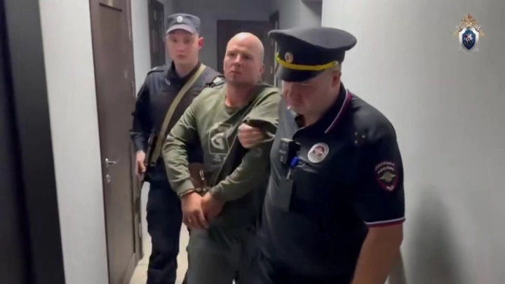 Швырнувшему головой об пол чужого ребёнка мужчине предъявили обвинение