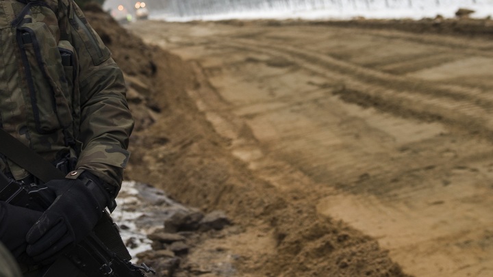 Провокация на границе Белоруссии: Провёл рукой по горлу - буду убивать