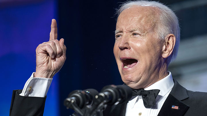 Невидимки отступили – пришли марсиане. Джо Байден угодил в котёл