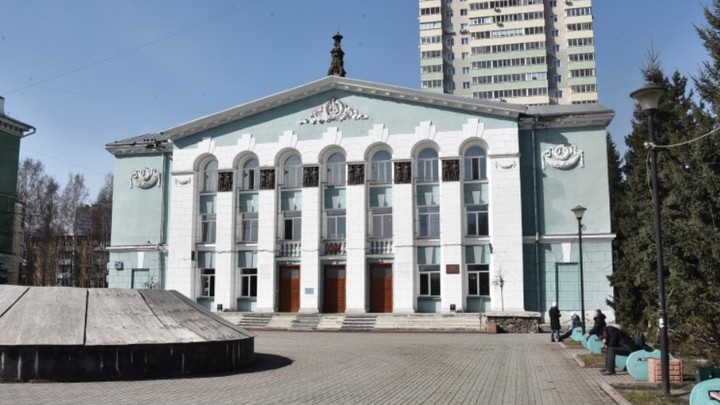 В Новосибирске обсудили планы по развитию театрального института