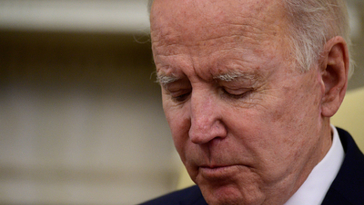 Кто обзывается, тот…: Путин ответил на дерзость Байдена русской поговоркой