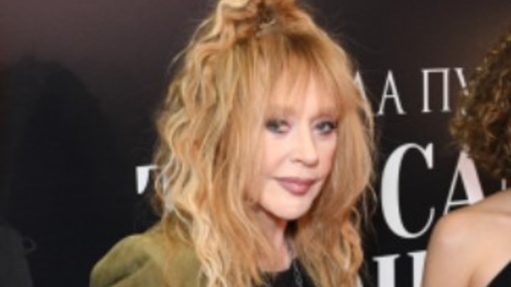 Алла Пугачёва зарегистрирует торговую марку Примадонна, под которой можно выпускать оружие