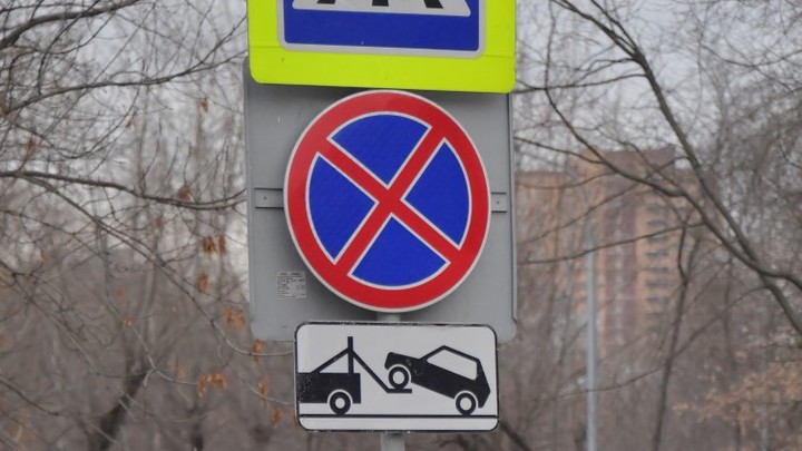 В центре Екатеринбурга появится еще одна улица, где запретят парковать автомобили