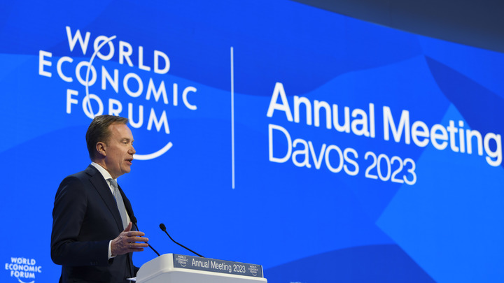 Давос готовит мировую катастрофу - теория заговора или план Шваба?