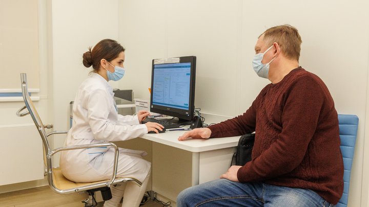 Доктор Карпов заявил о необходимости помнить про пандемию и не бояться кракена