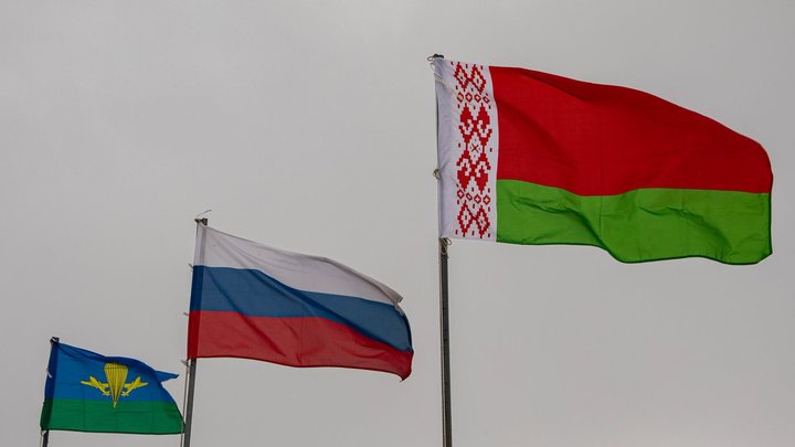 Москва и Минск договорились о стопроцентных гарантиях безопасности для Белоруссии