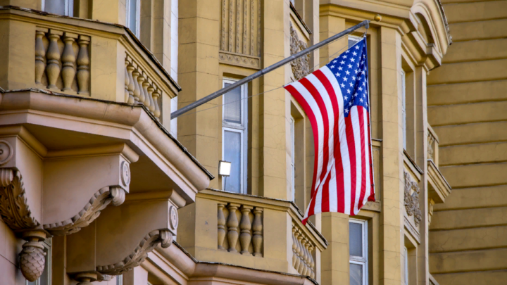 Контактировали напрямую: США не прервут связь с Китаем после инцидента с аэростатом