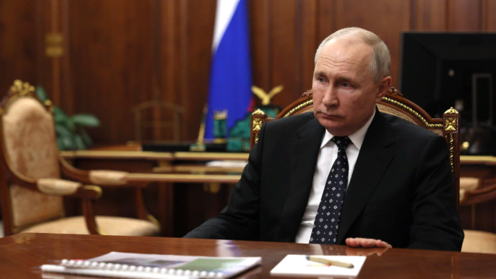 Покупать нужно русские самолёты: Путин напомнил главе Минтранса давний конфликт