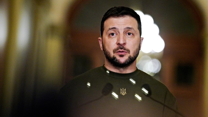 От Зеленского потребовали юридическое подтверждение, что он не будет атаковать Россию