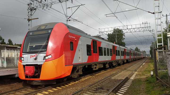 Расписание пригородных поездов в Калининградской области изменится с 1 октября 2021