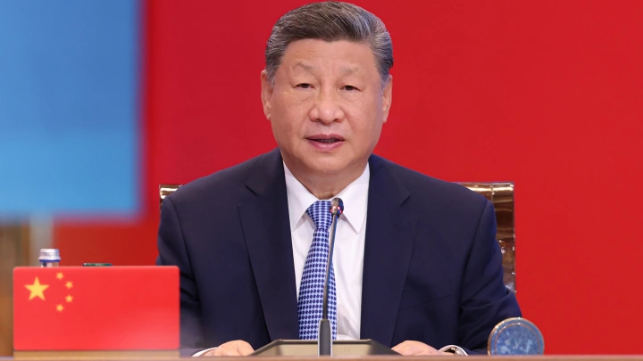 Си Цзиньпин уходит этой осенью: Американские СМИ повелись на китайский фейк?