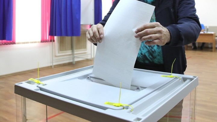 В Ростове учительница отделалась штрафом за фальсификацию выборов