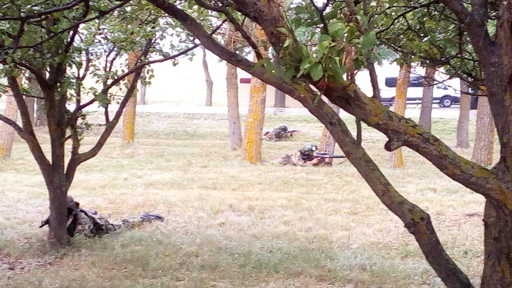 Диверсанты в Ростовской области: в розыске вишневый ВАЗ с вооруженными людьми и флагом Украины