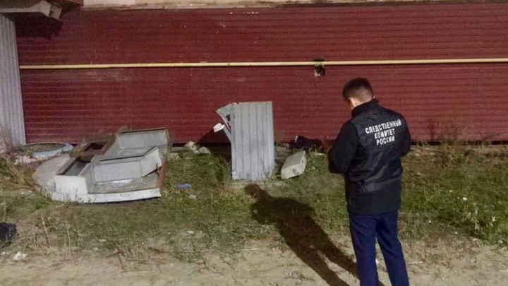 В Якутске на детей обрушилась бетонная плита: одна девочка погибла, трое детей ранено