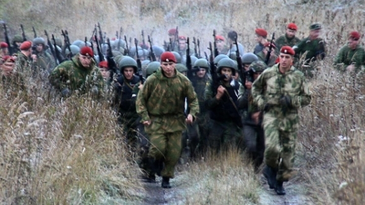 Впервые в истории: Генерал-майор Росгвардии сдал нормативы на краповый берет