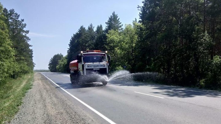 Из-за жары в Челябинской области закрывают движение на федеральных трассах