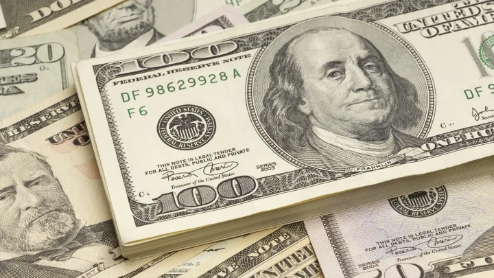 Трамп пообещал украинцам по 1000 долларов. От них нужно только одно