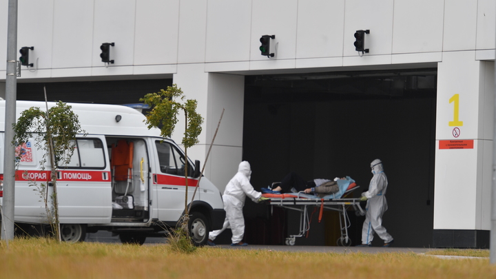 Скажите, что она кричит: Пациентка ростовской больницы показала, как стариков морят голодом