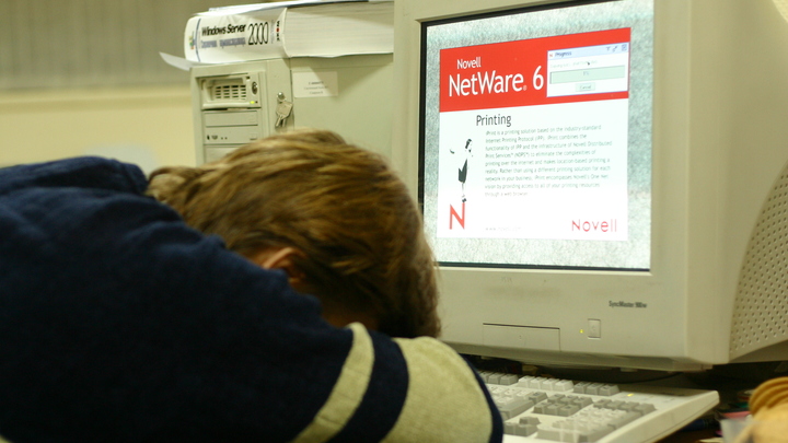 Привычки, несовместимые со сном: никаких сериалов и газировки