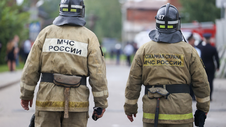 Один человек пострадал на крупном пожаре под Губахой в Пермском крае